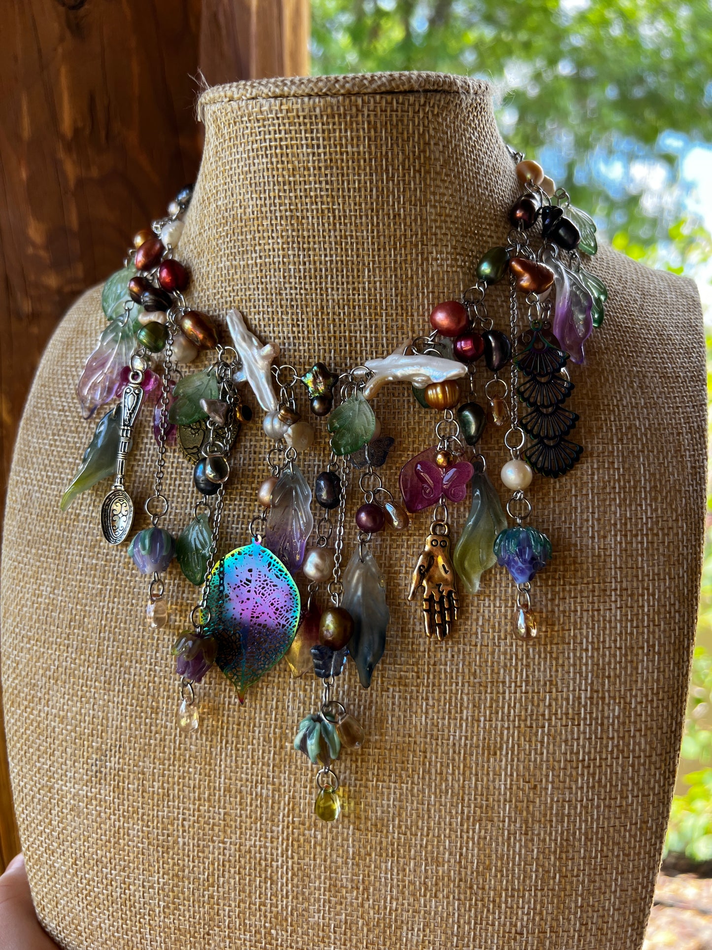 Tulgey Wood - Fantasy Chain + Earrings