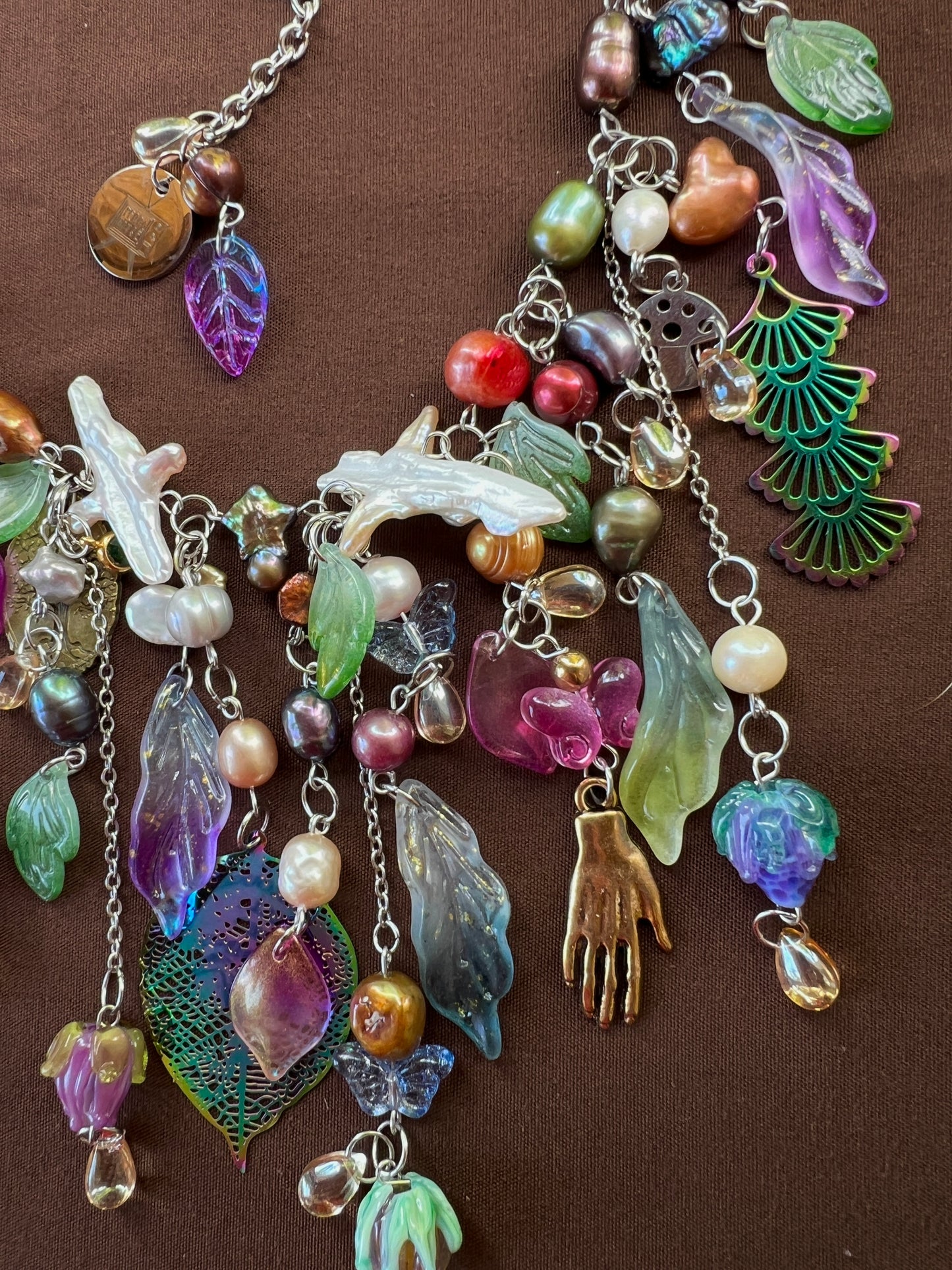 Tulgey Wood - Fantasy Chain + Earrings