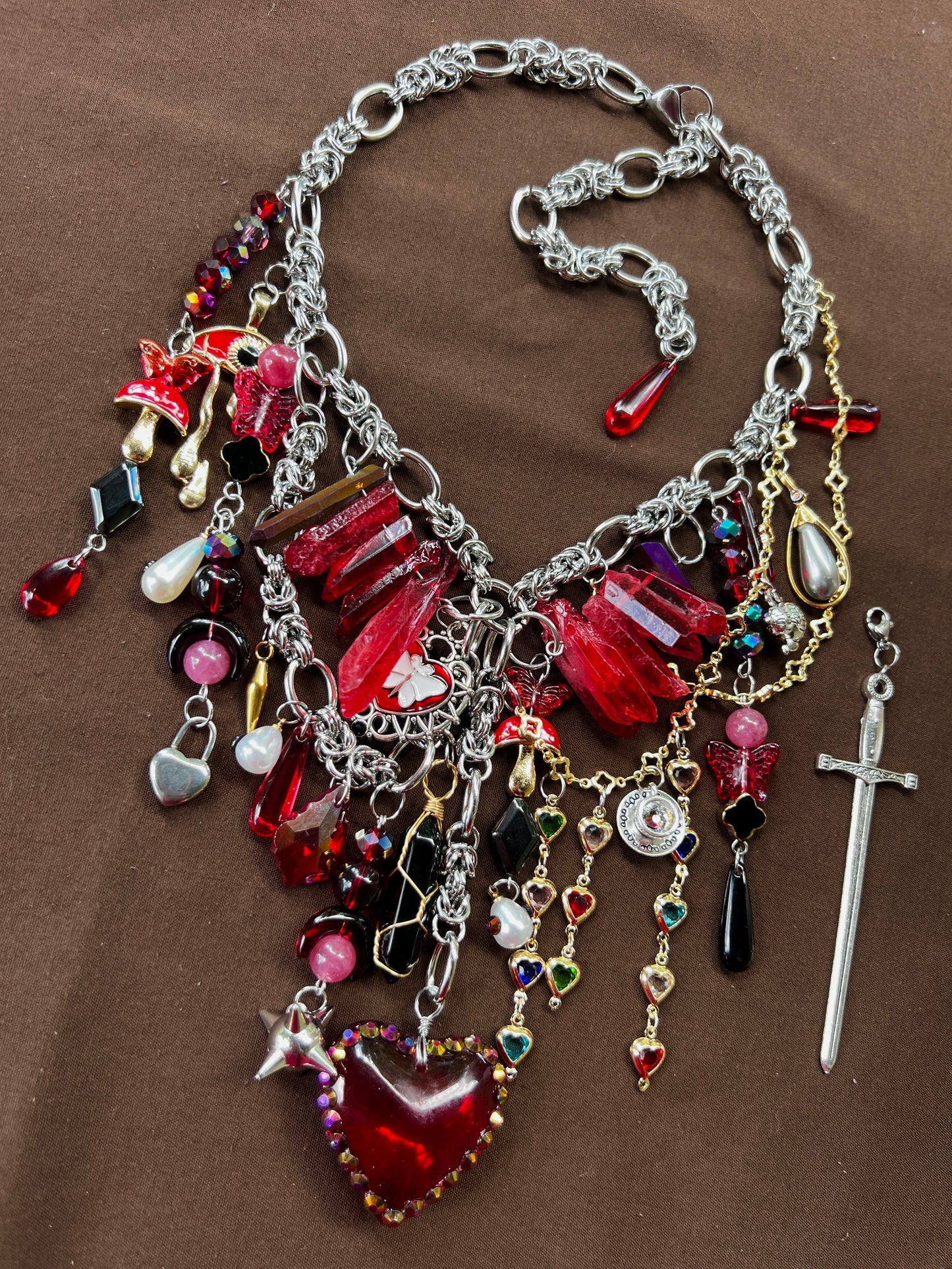 Anyone Can Betray Anyone 3 Piece Set - Fantasy Chain + Wristlet + Earrings