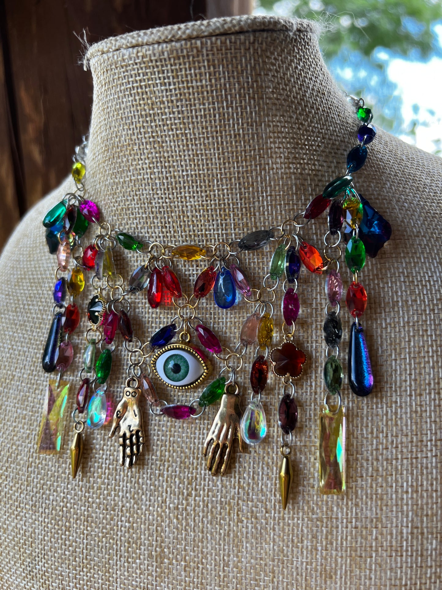 Mad as a Hatter - Fantasy Chain + Earrings