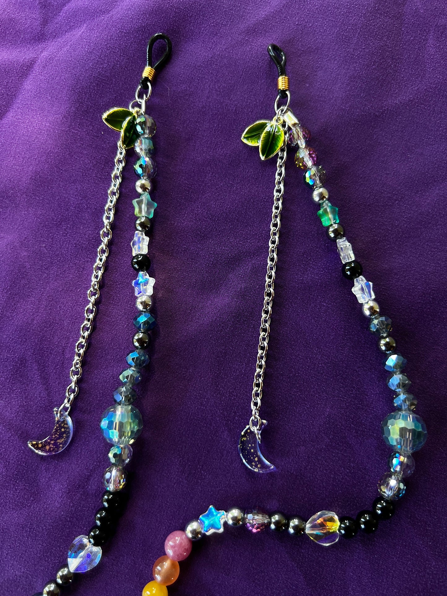 Moon Shadow - Sunglasses + Chain Set