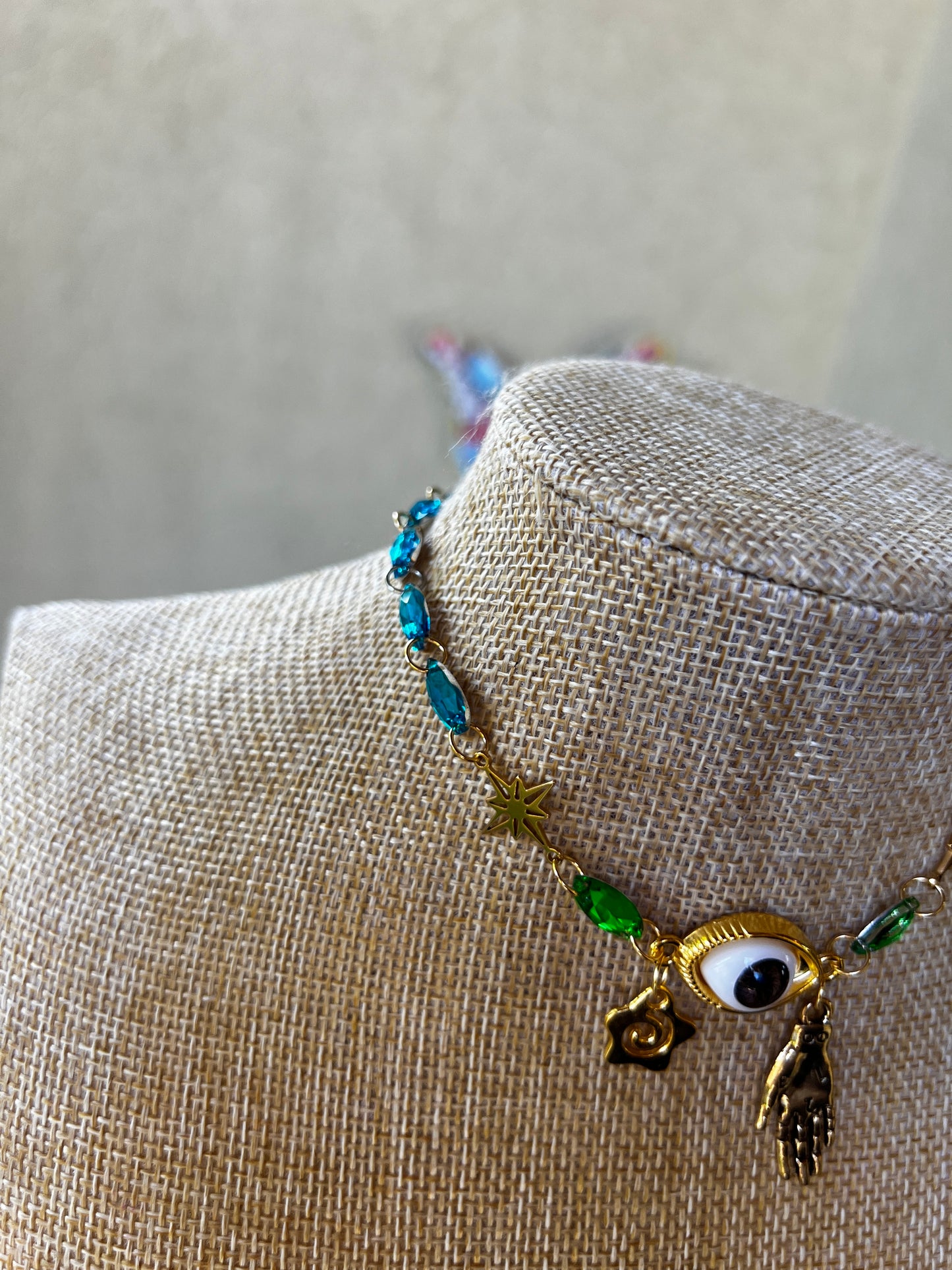 Golden Nova - Glass Crystal Choker