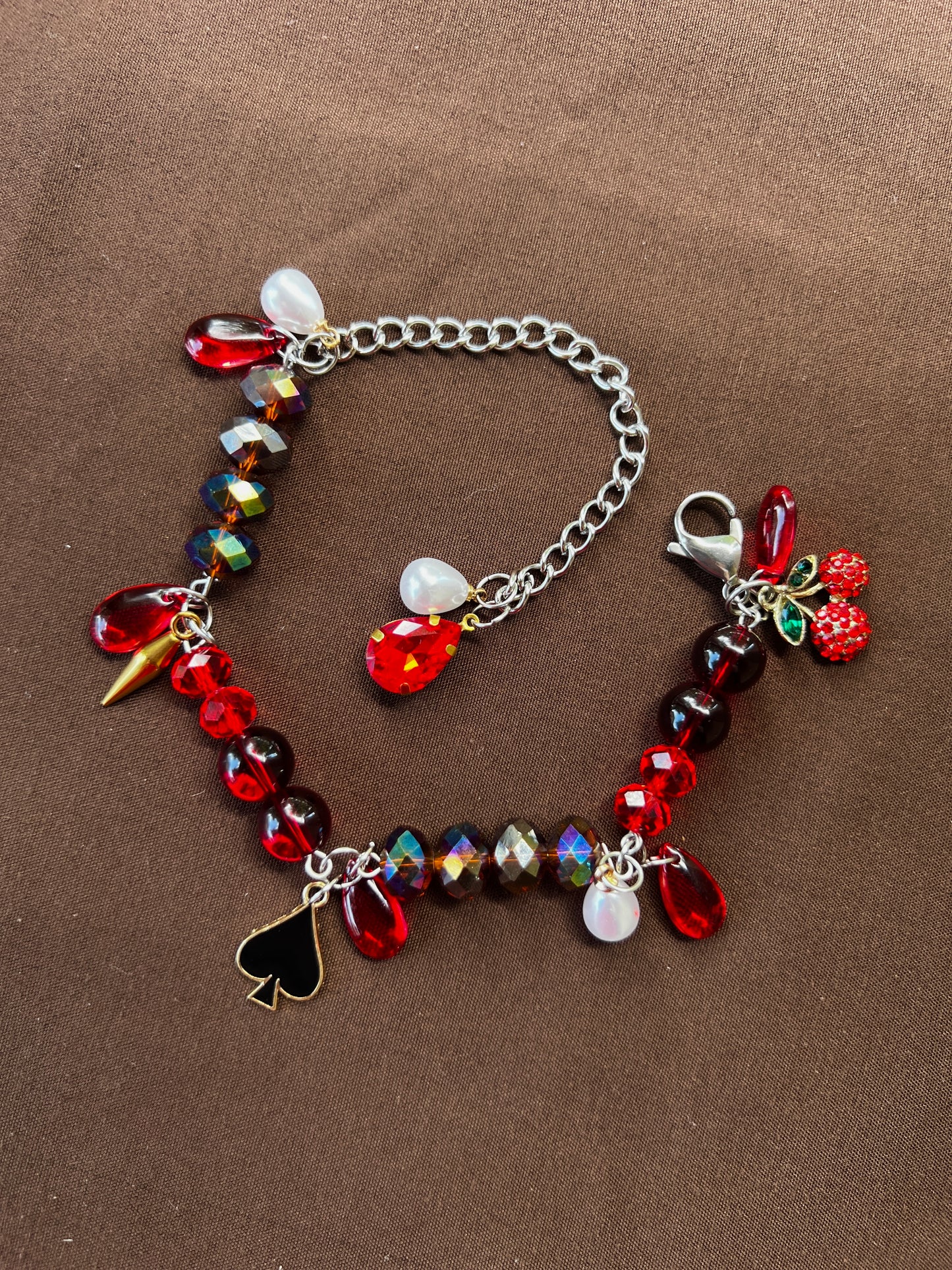 Anyone Can Betray Anyone 3 Piece Set - Fantasy Chain + Wristlet + Earrings