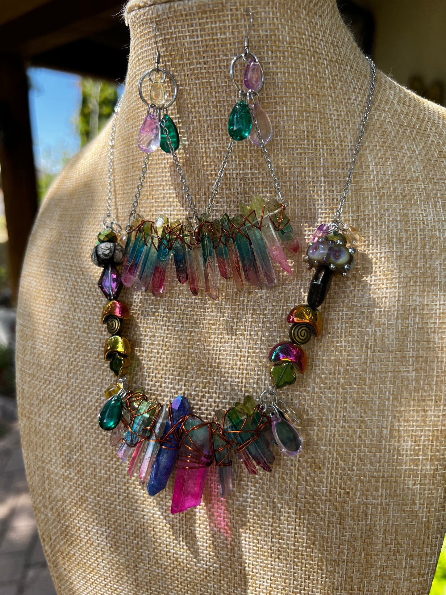 Cheshire - Fantasy Chain + Earrings