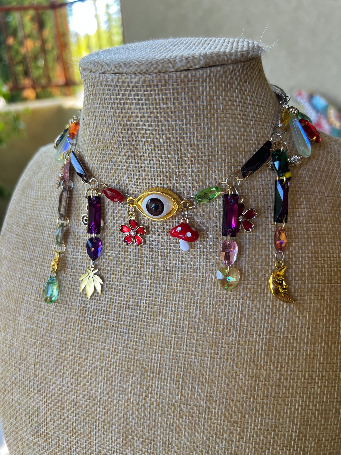 Under the Moon Beams - Glass Crystal Choker