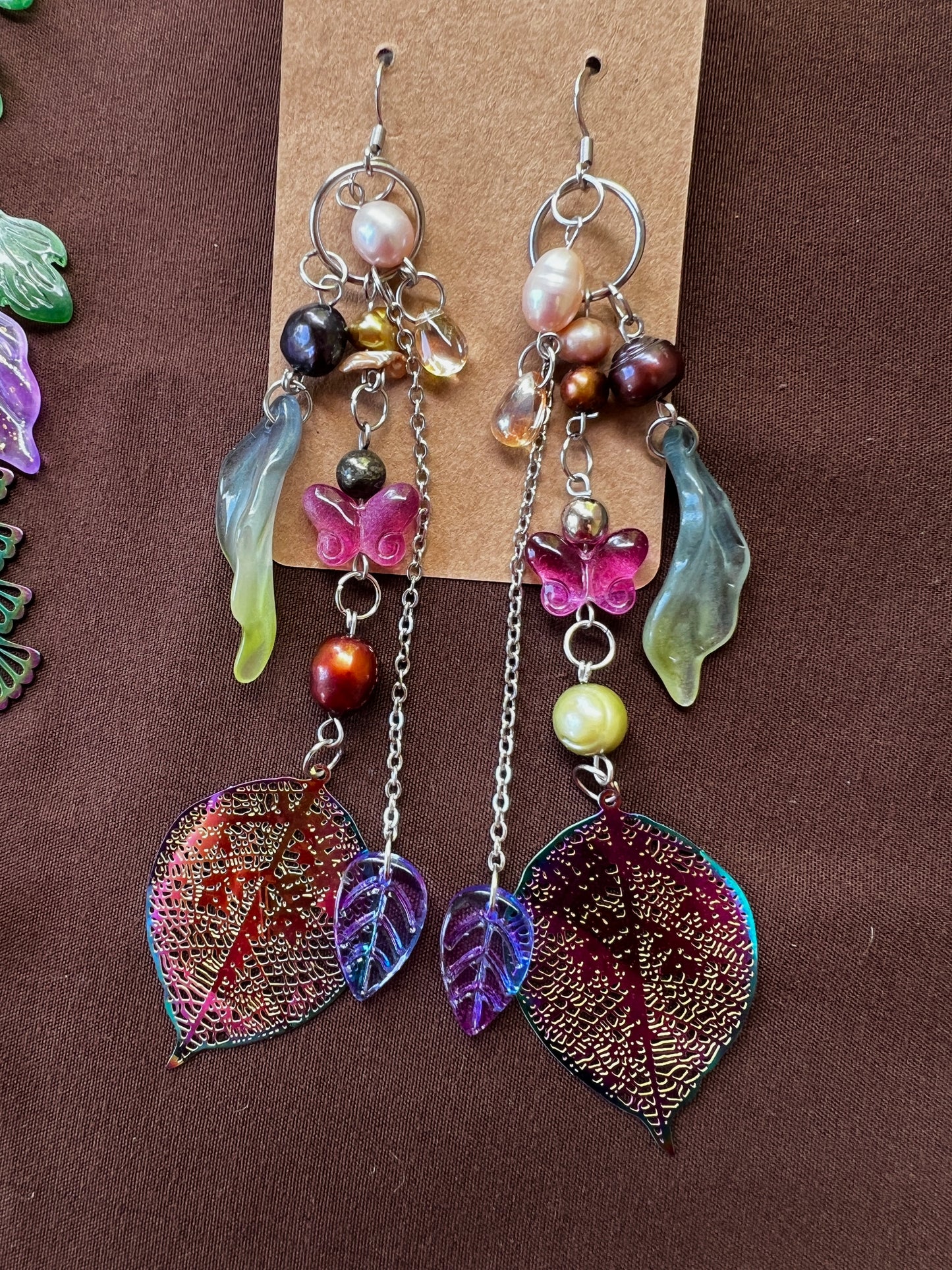 Tulgey Wood - Fantasy Chain + Earrings