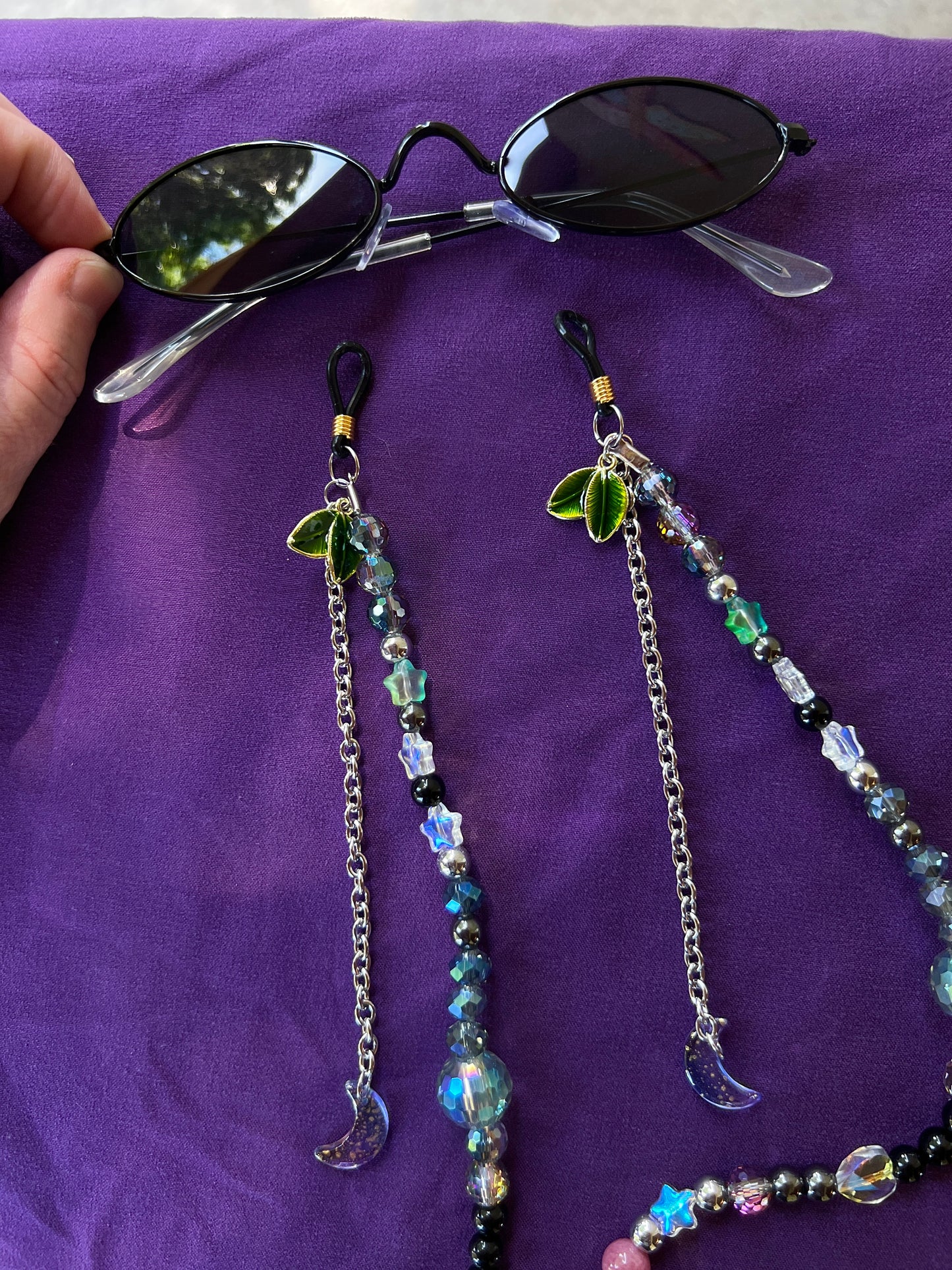 Moon Shadow - Sunglasses + Chain Set