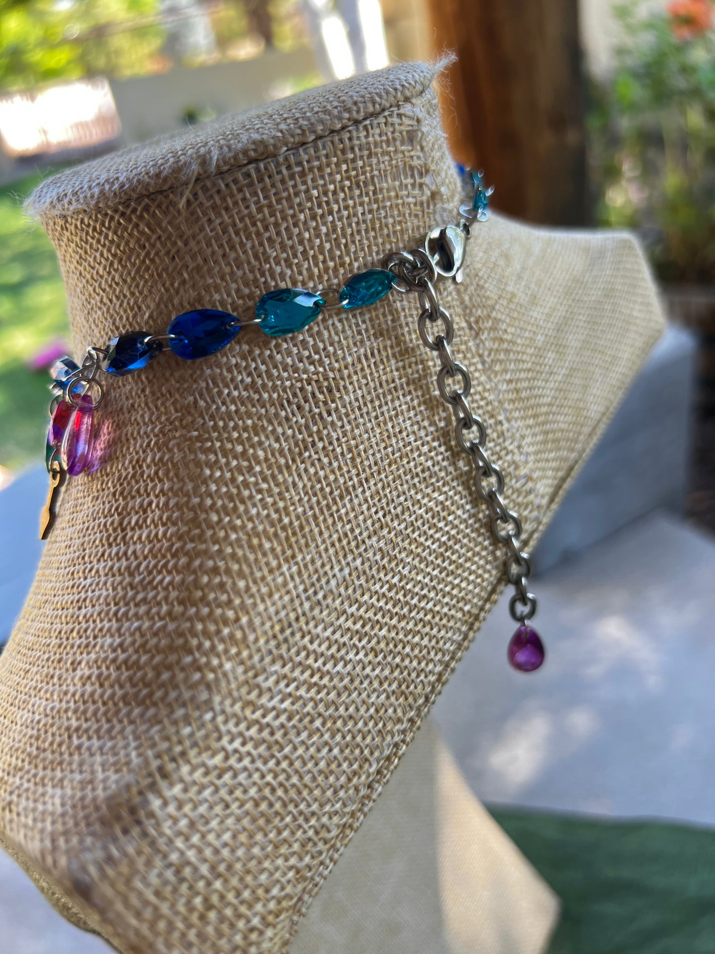 Parallel Universe - Glass Crystal Choker