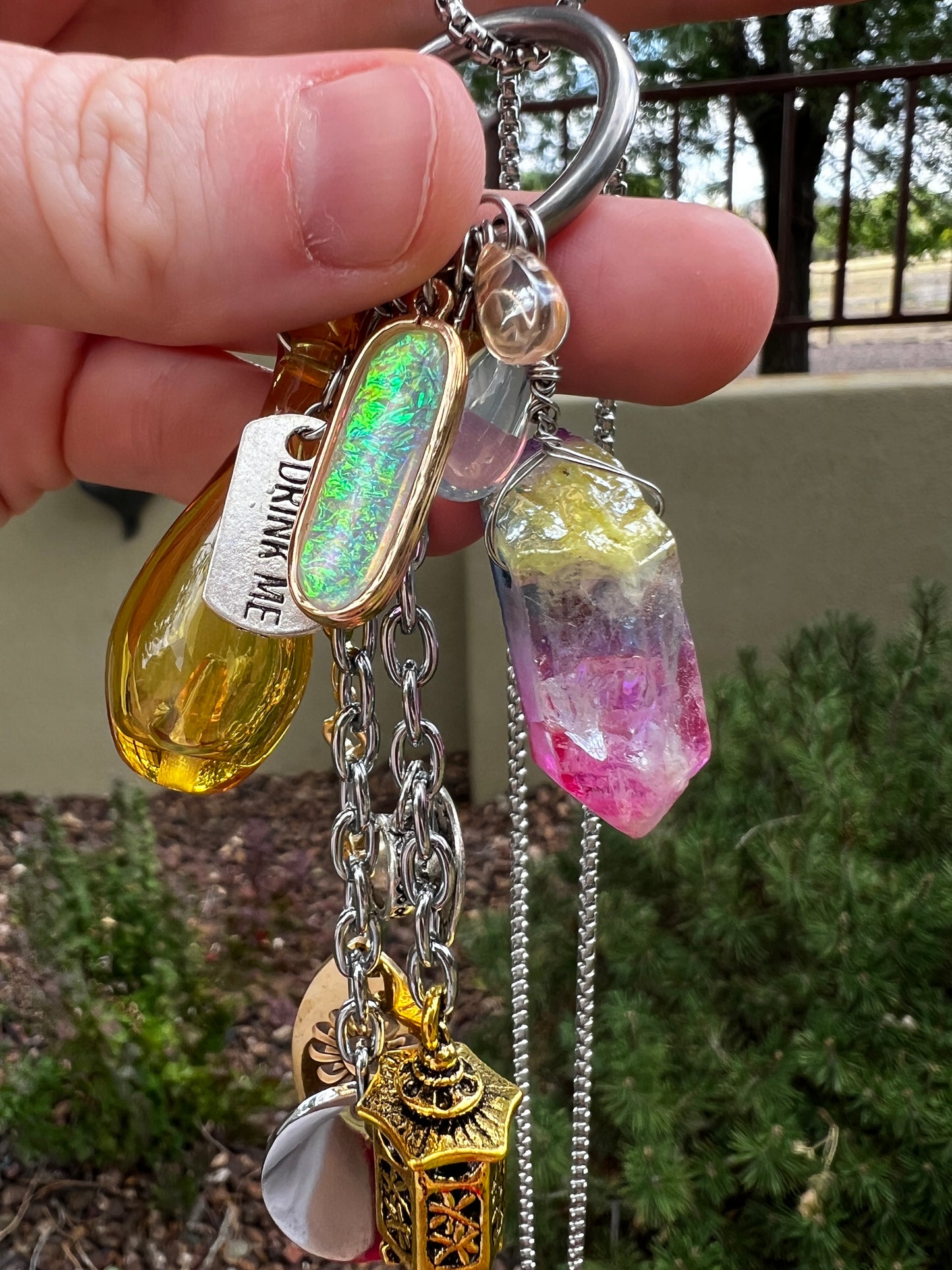 Drink Me Potion Bottle > three colors < - Trinket Chain