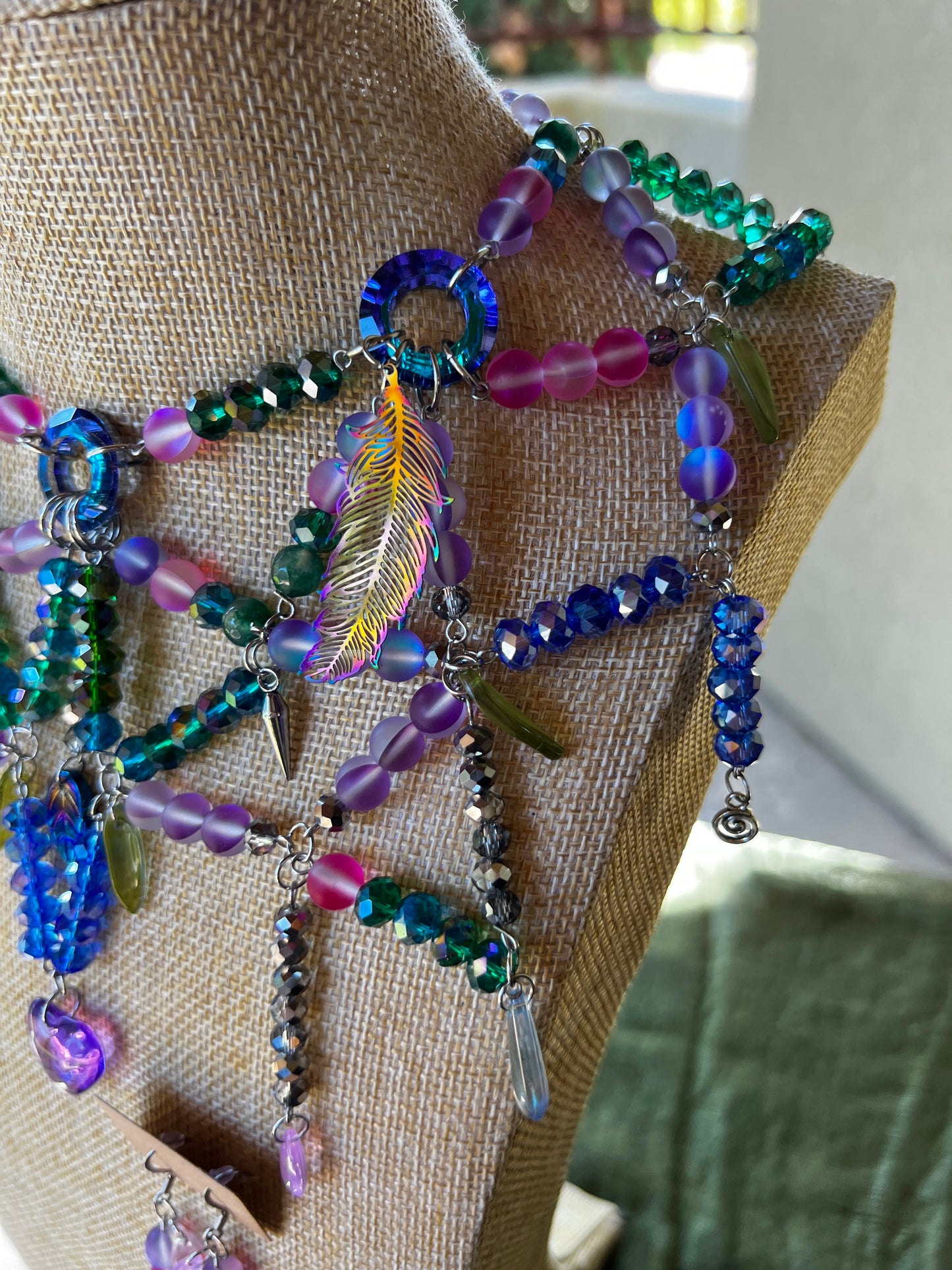 Faint of Heart - Fantasy Chain + Earrings