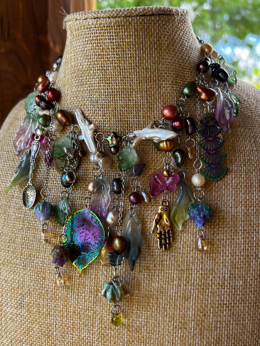 Tulgey Wood - Fantasy Chain + Earrings